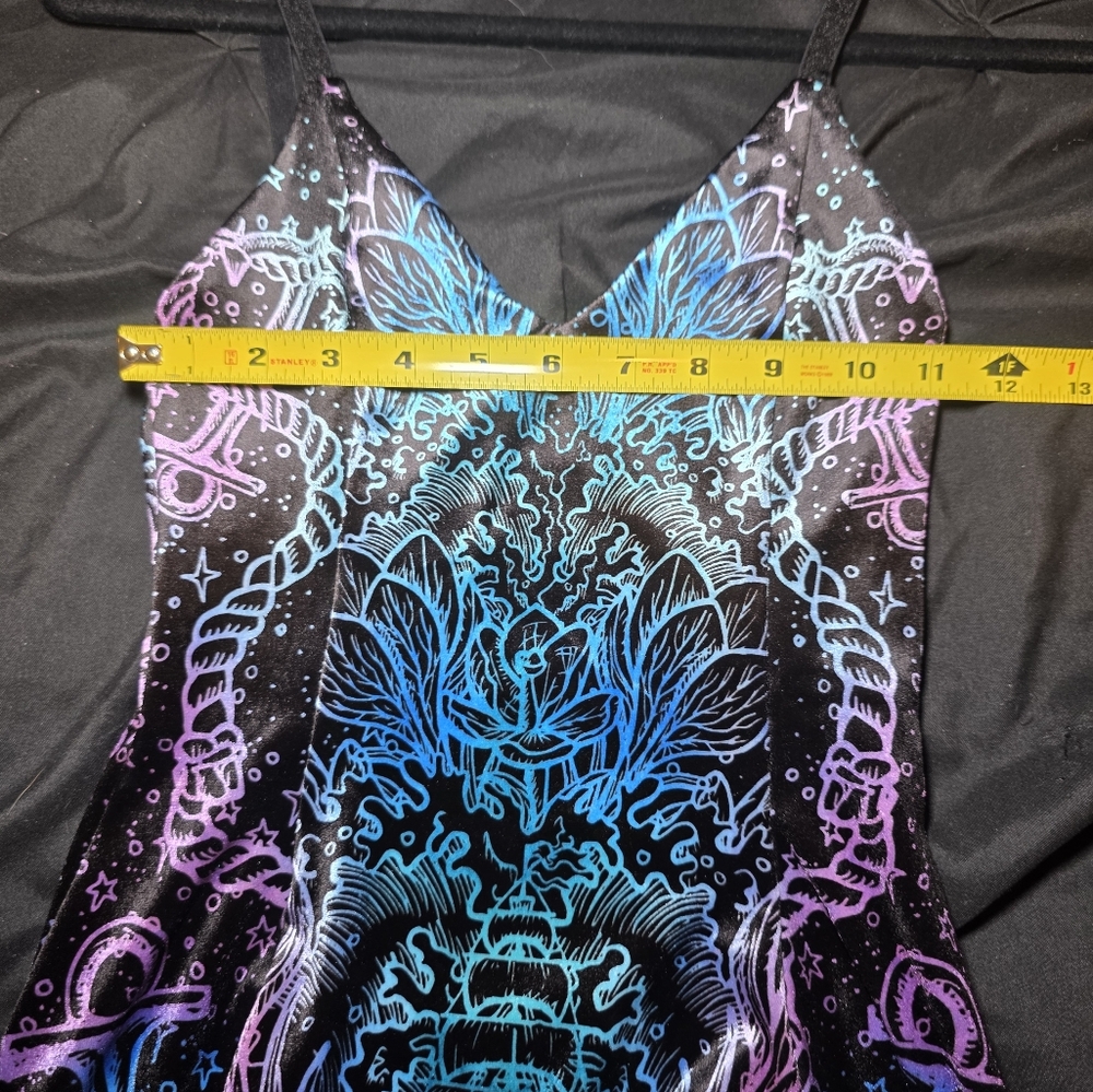 NWT Kaleidoscope Mermaid Velvet Dress XS Extra Small - Picture 4 of 6